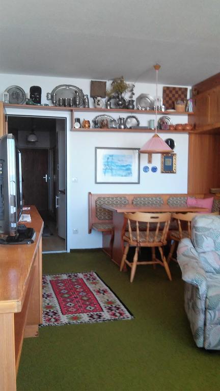 Ferienwohnung Im Haus Edelweiss Treffen Exterior photo